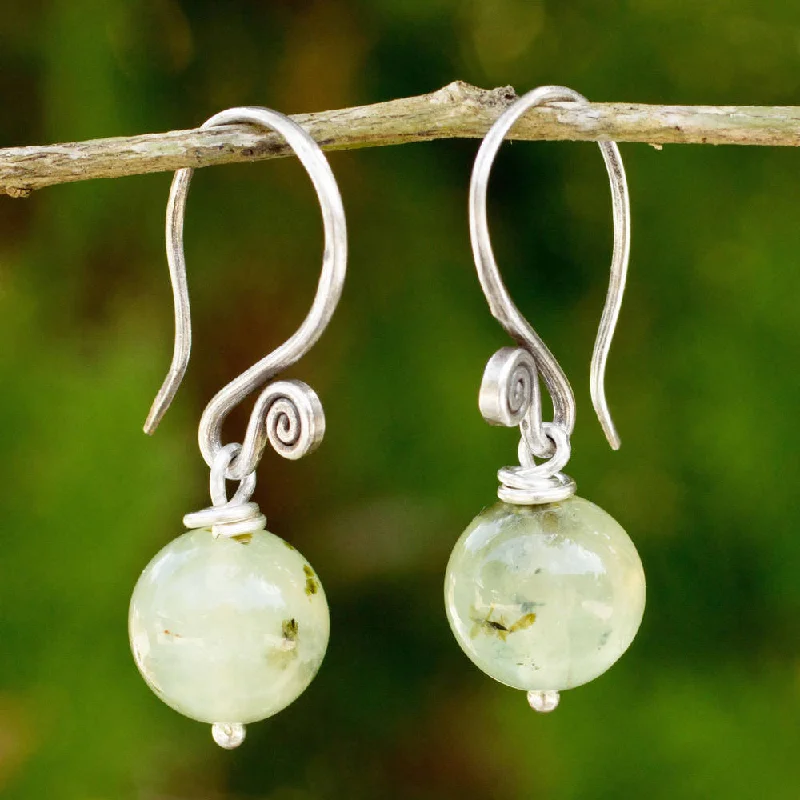 Handmade Sterling Silver 'Mystical Me' Prehnite Earrings (Thailand)