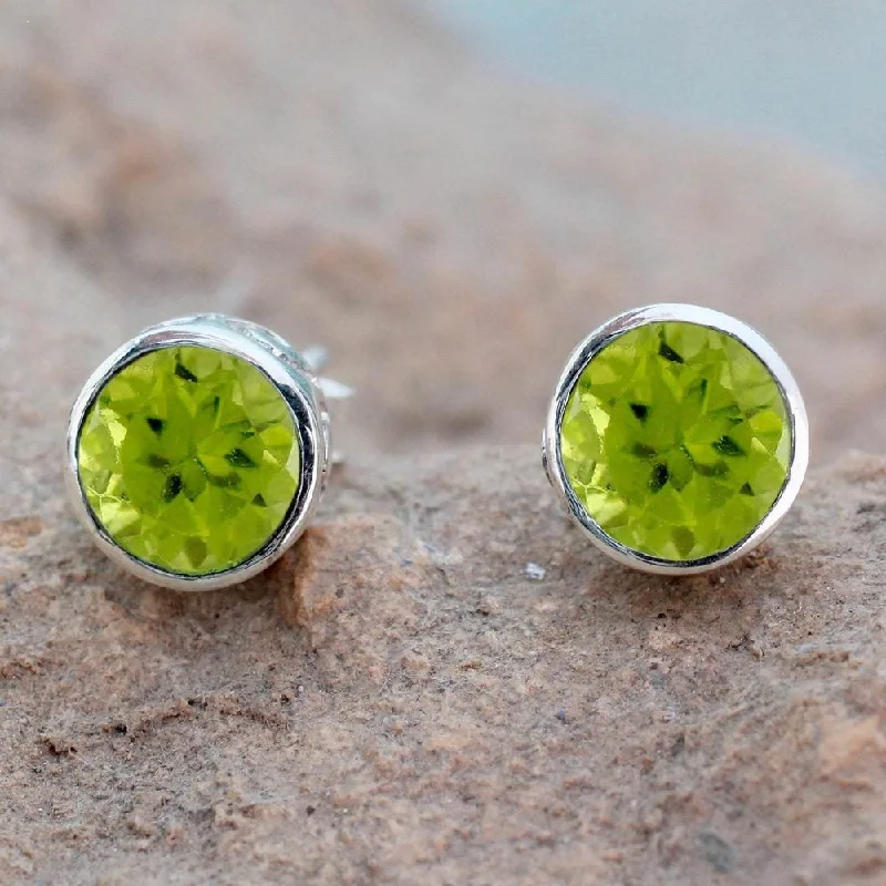 NOVICA Sterling Silver Spark of Life Peridot Earrings (India) - Green - 0.2*0.3